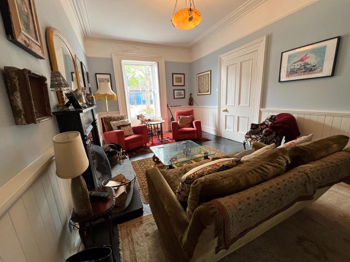 הוילה Killough Unique Townhouse With Large Garden Down To The Sea מראה חיצוני תמונה